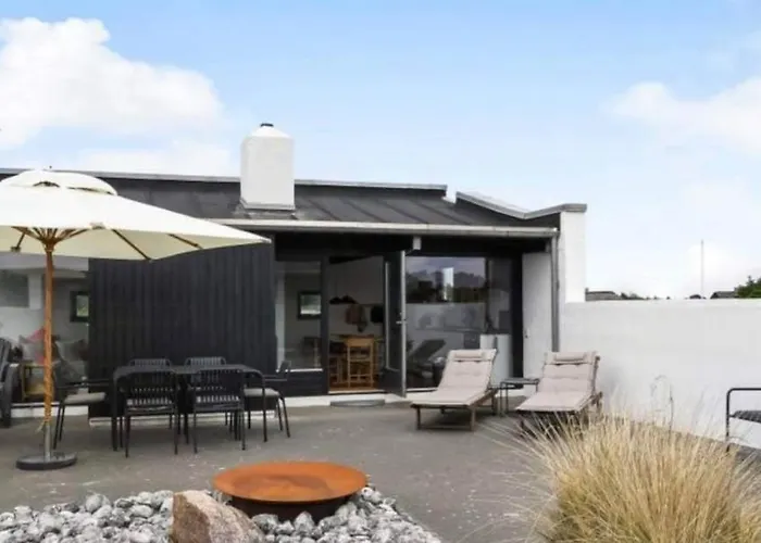 Architectural Summer House Gem By The North Sea Semesterbostad *